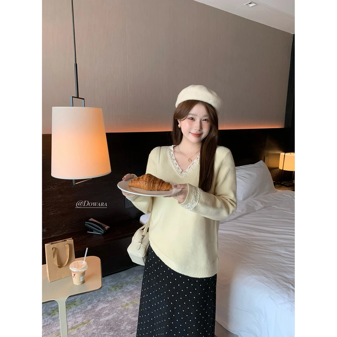 现货6608d大婉酱微胖定制蕾丝拼接设计V领毛衣秋冬高级感显瘦上衣