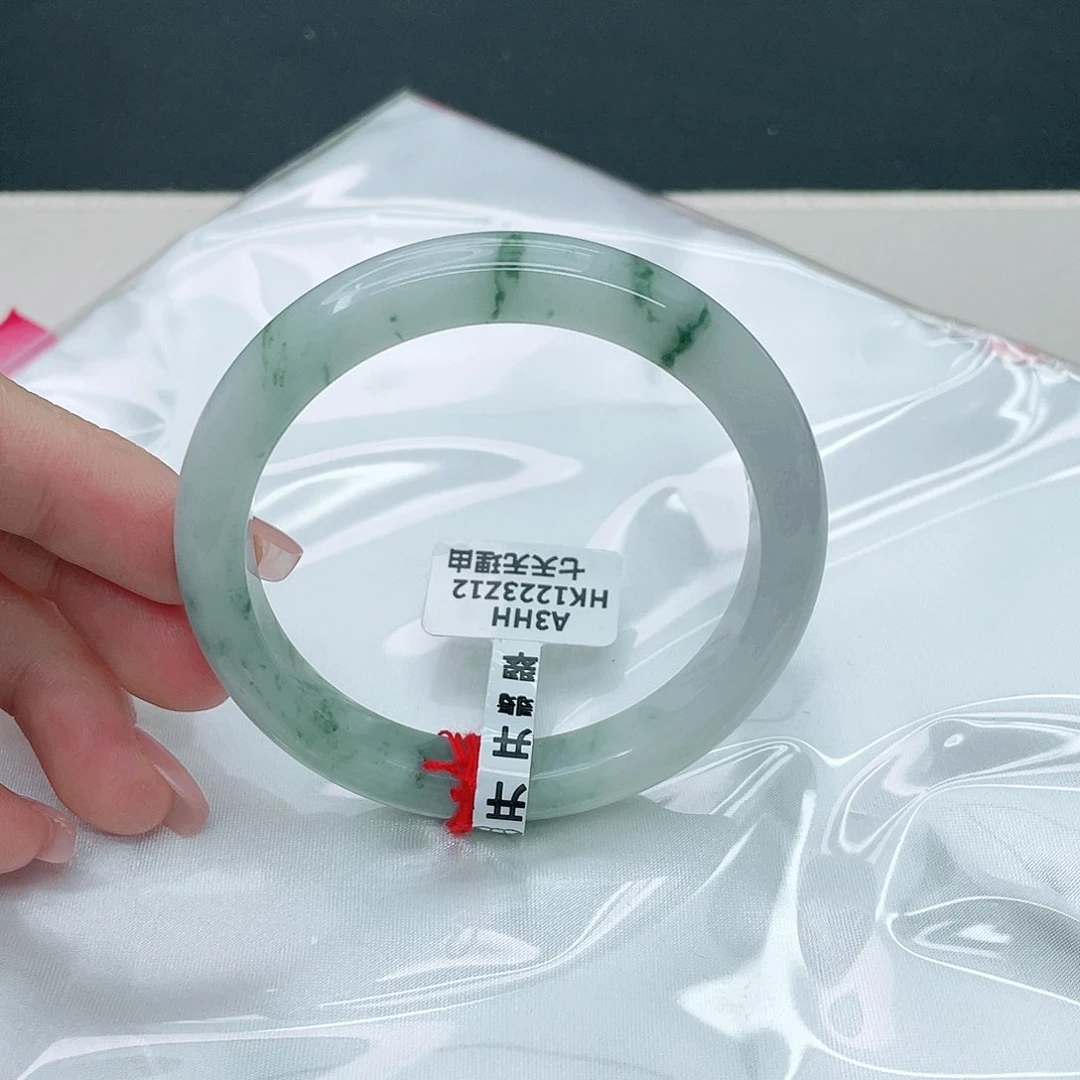 翡翠手镯未镶嵌正55,3