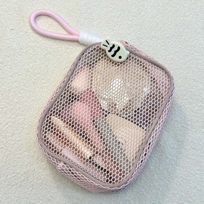 新款便携化妆包多巴胺网格拉链包大容量化妆品收纳包旅行洗漱包包