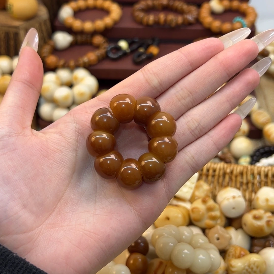 九****吊坠菩提根/象牙果素圈