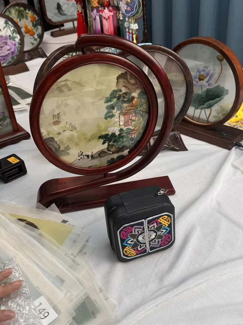 台屏产品刺绣工资