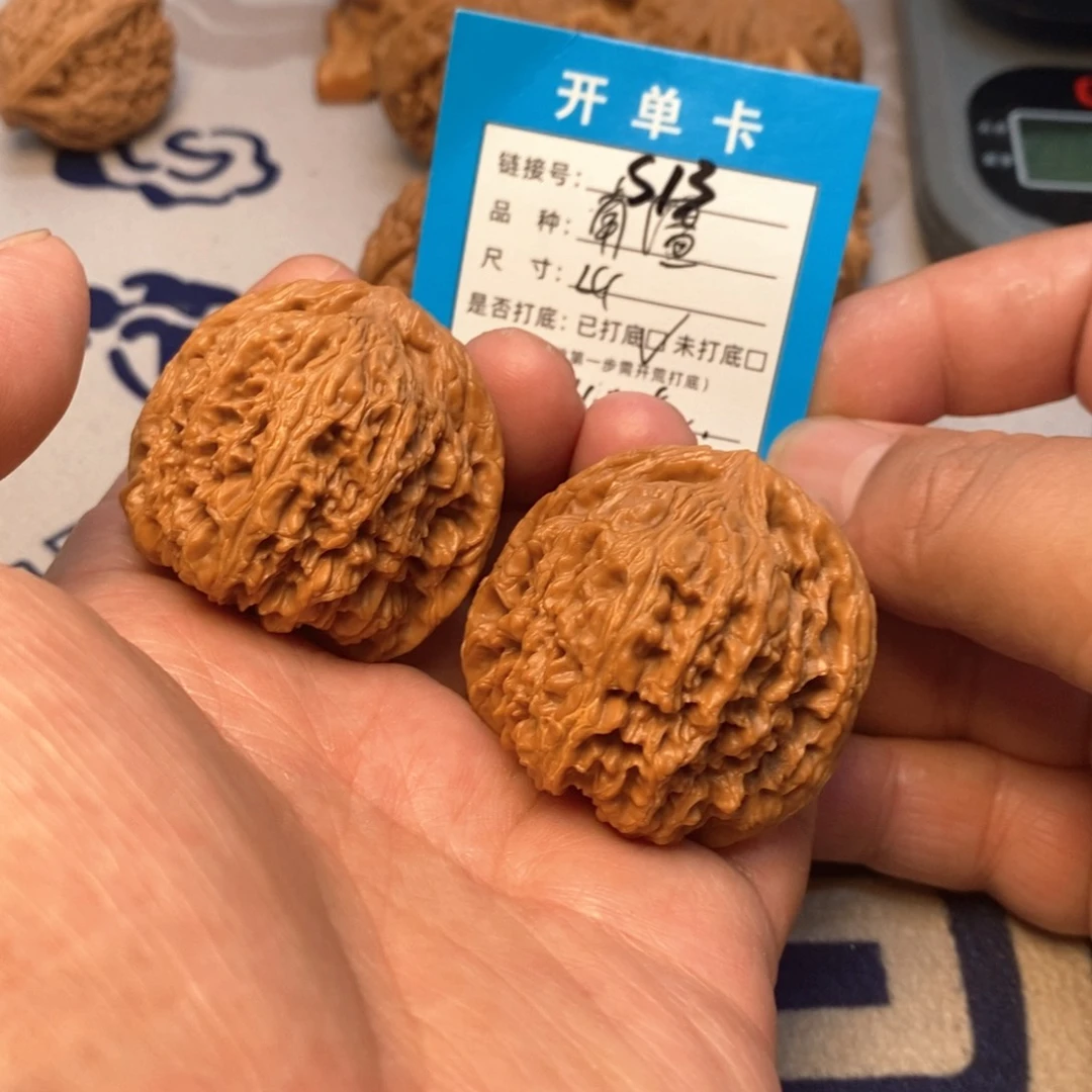 桃核吊坠文玩核桃