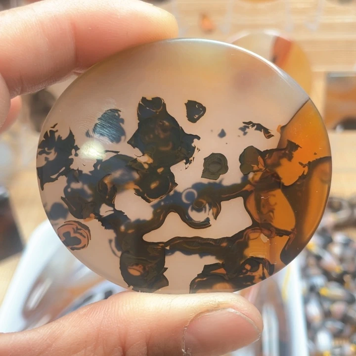 玛瑙/玉髓吊坠未镶嵌云**生