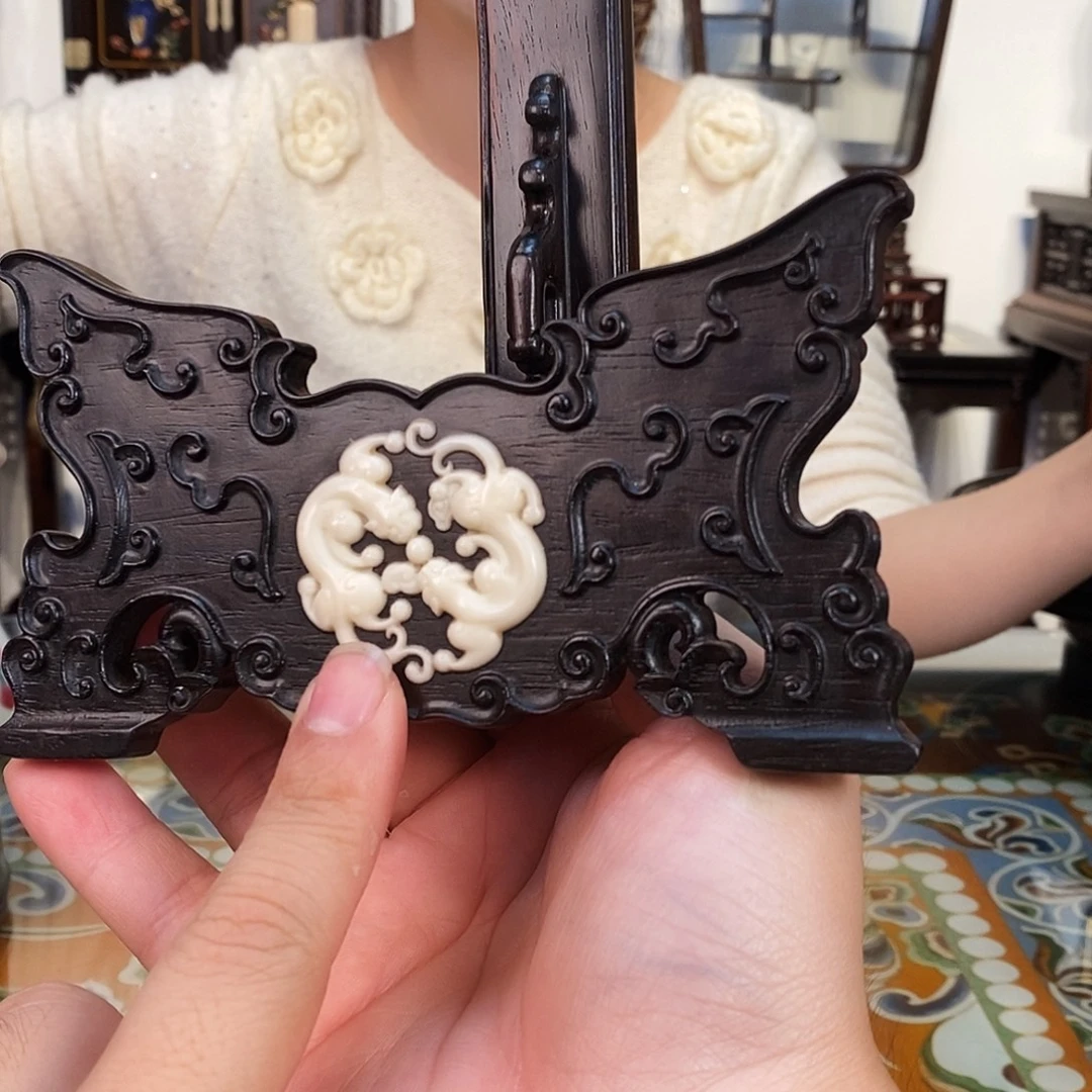 红酸枝木类成套家具大红酸枝架子