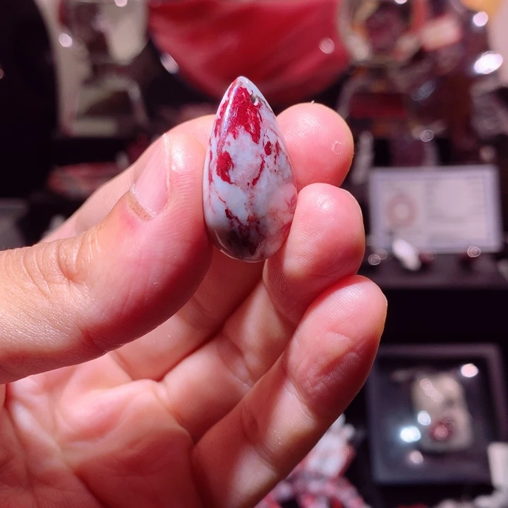 天然辰砂原石吊坠挂件钥匙扣