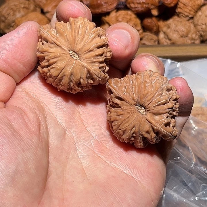 文玩核桃把件12.正磨39全