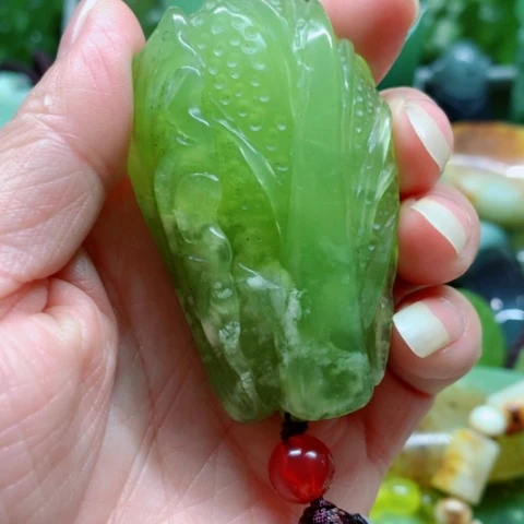 蛇纹石玉未镶嵌手把件