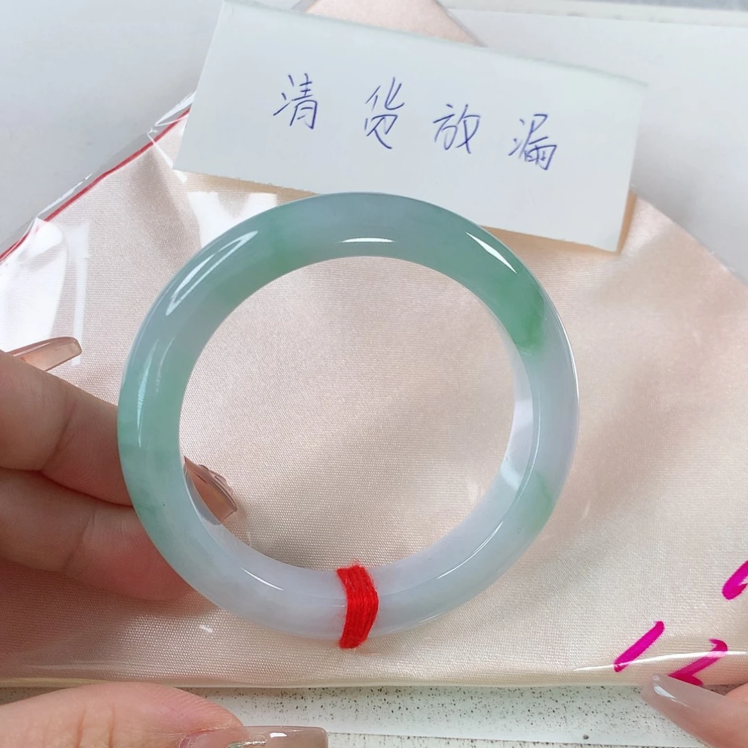 翡翠手镯未镶嵌 需包容纹裂 ①③②
