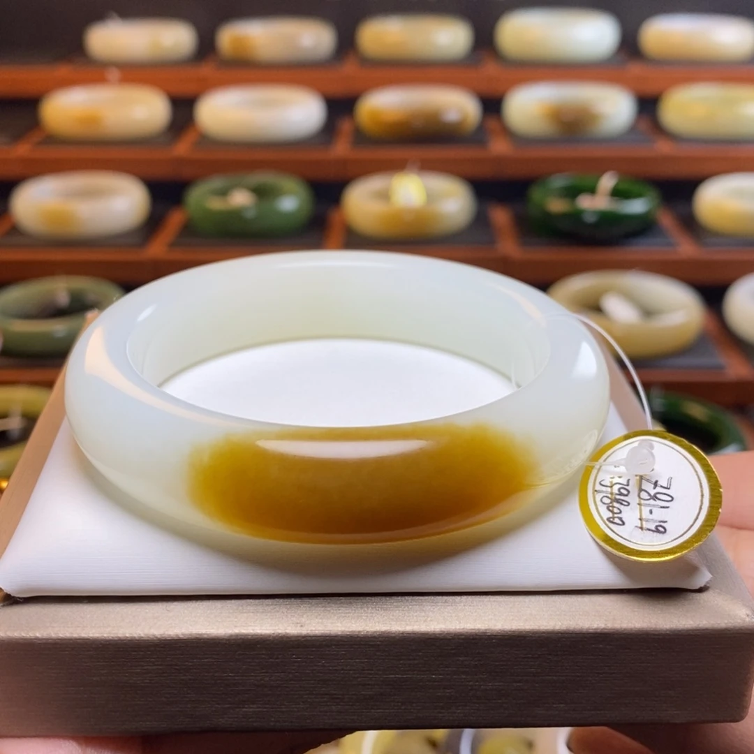 和田玉未镶嵌手镯58圈