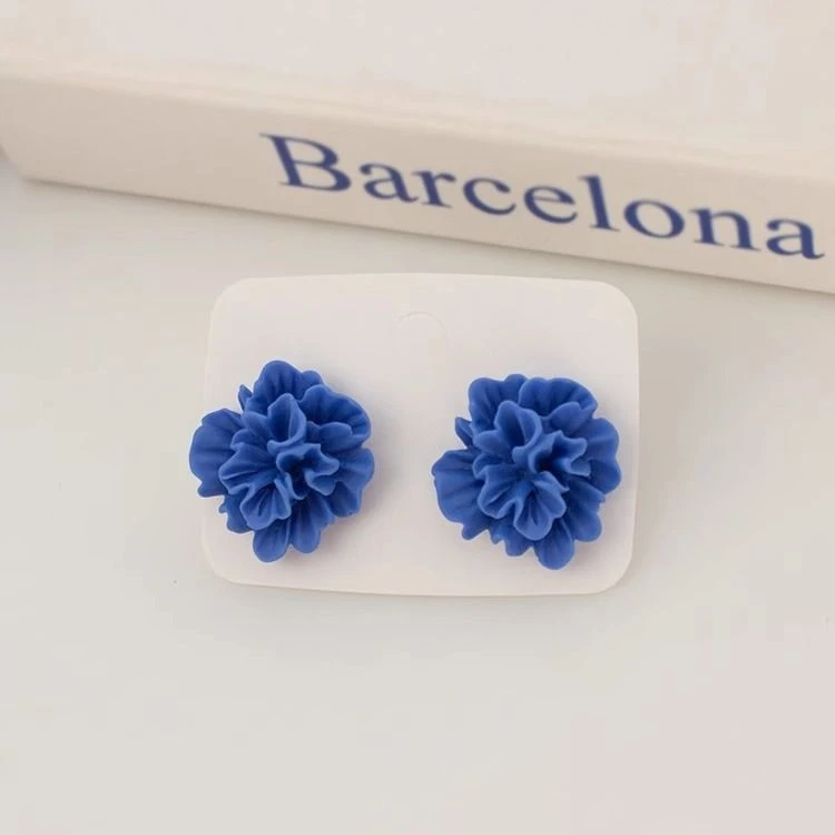 克莱因蓝色立体花朵耳钉2025春夏氛围感清新时尚简约甜美显白耳饰