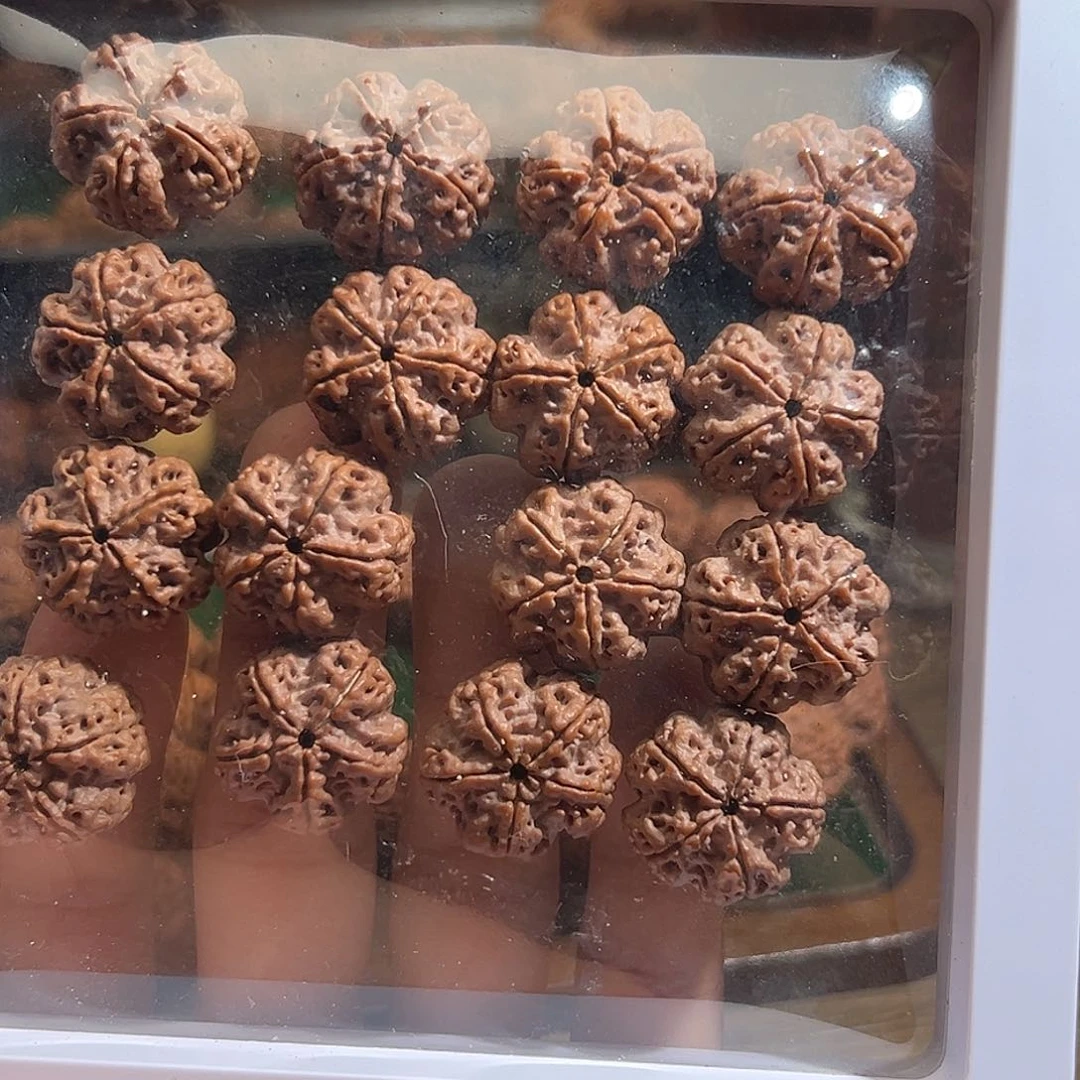 金刚菩提吊坠啊*咿 22安娜梅花