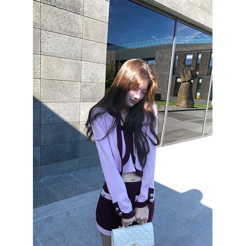 2025秋季新款ins法式小香风撞色针织开衫+吊带背心+针织包臀短裙