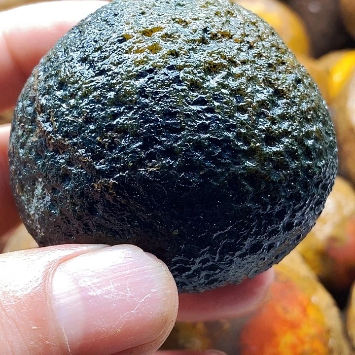 冷***7未镶嵌玛瑙/玉髓珠宝奇石