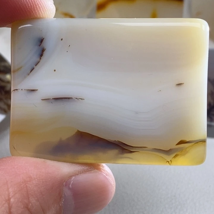 未镶嵌奇石玛瑙/玉髓俺**下