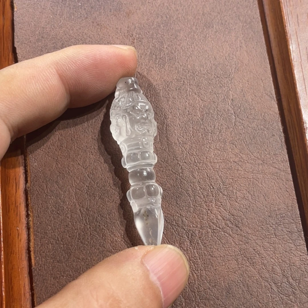 小***衮未镶嵌降魔杵吊坠石英质玉