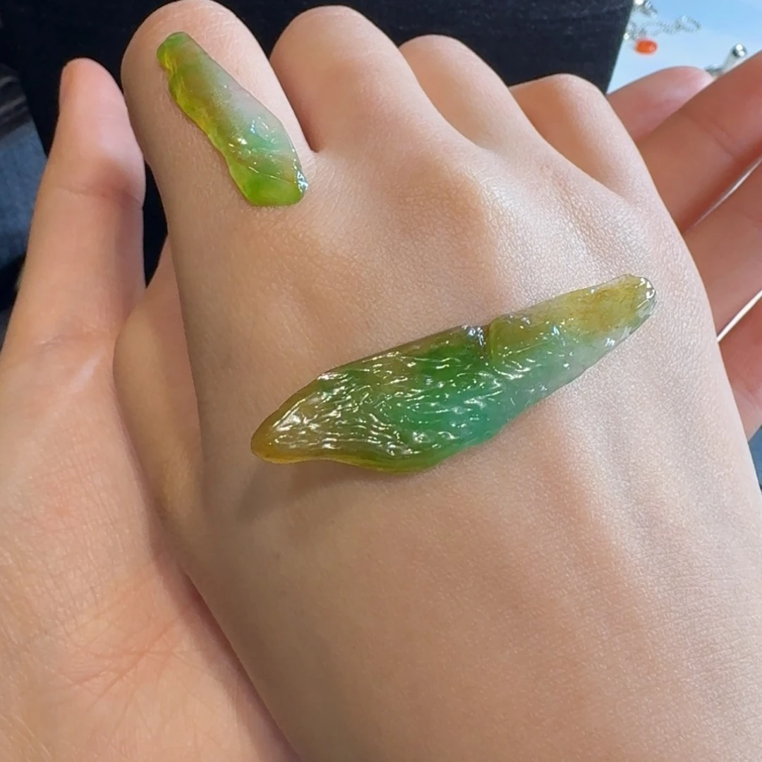 定制翡翠未镶嵌黄加绿