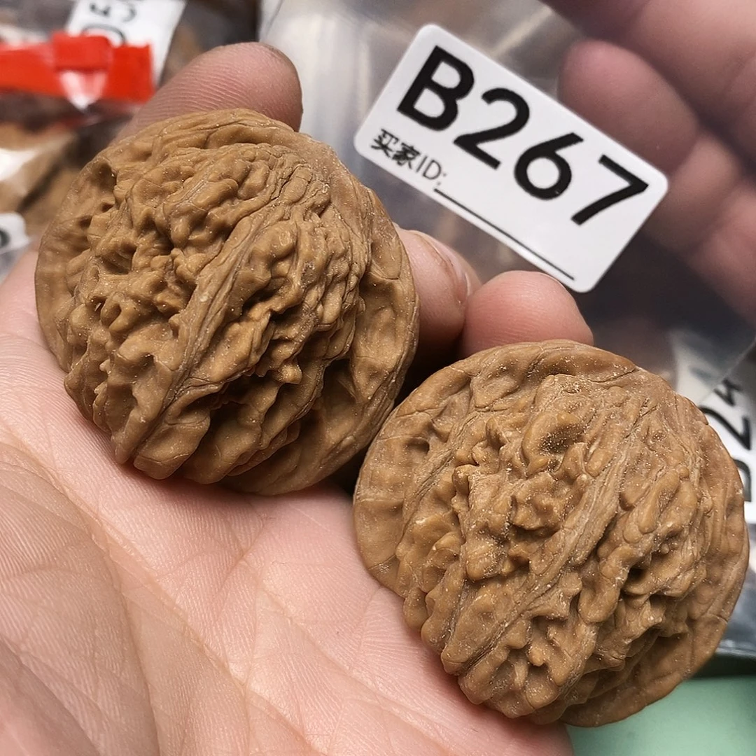 把件文玩核桃四座楼45尺。