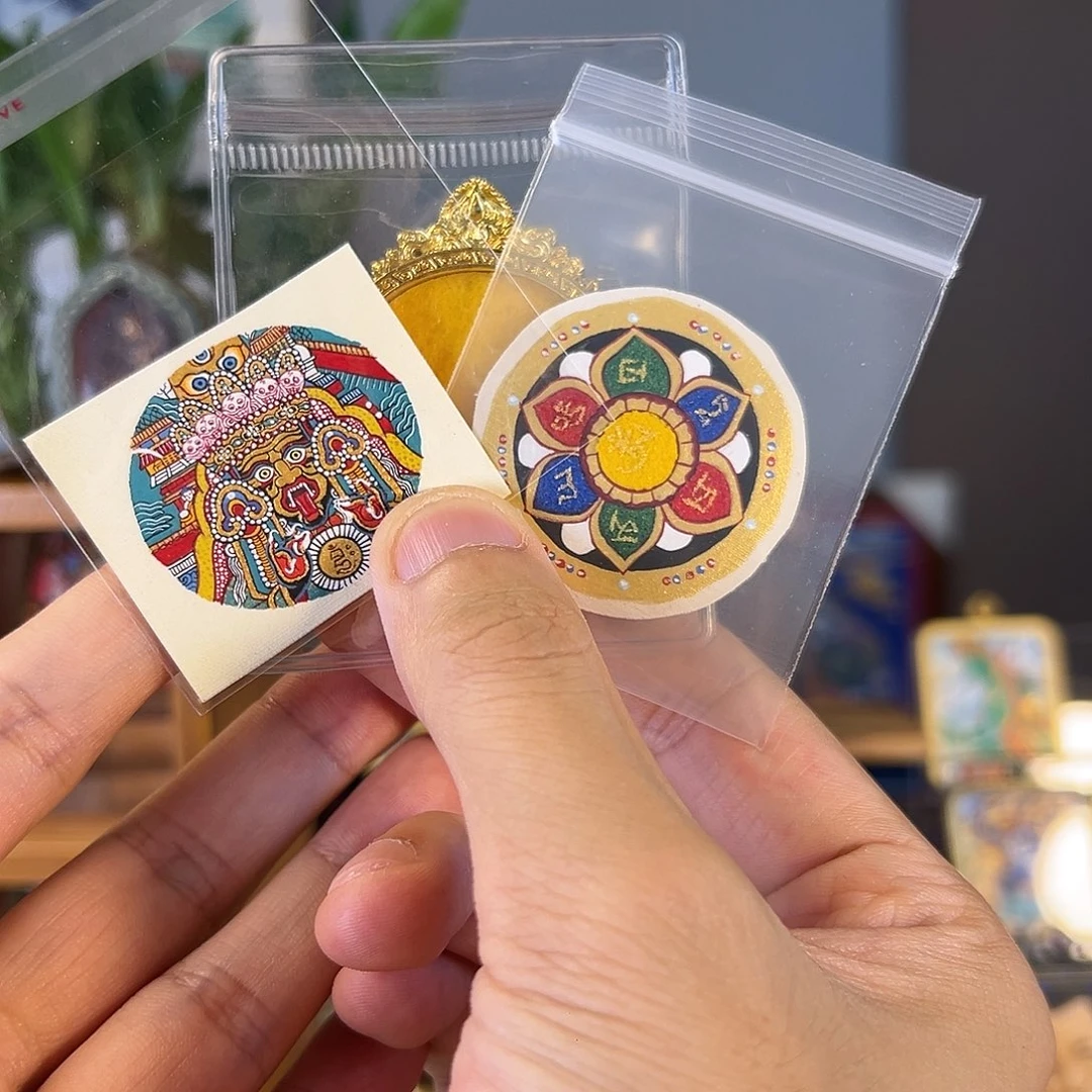 吊坠纯手绘唐卡双面