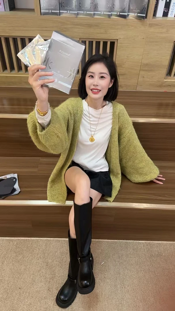 胶原焕活水光次抛精粹面膜 D 107577