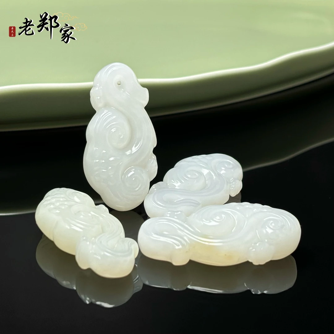 【老郑家】和田玉挂件 1933 多样性发一件 约45*22*9mm