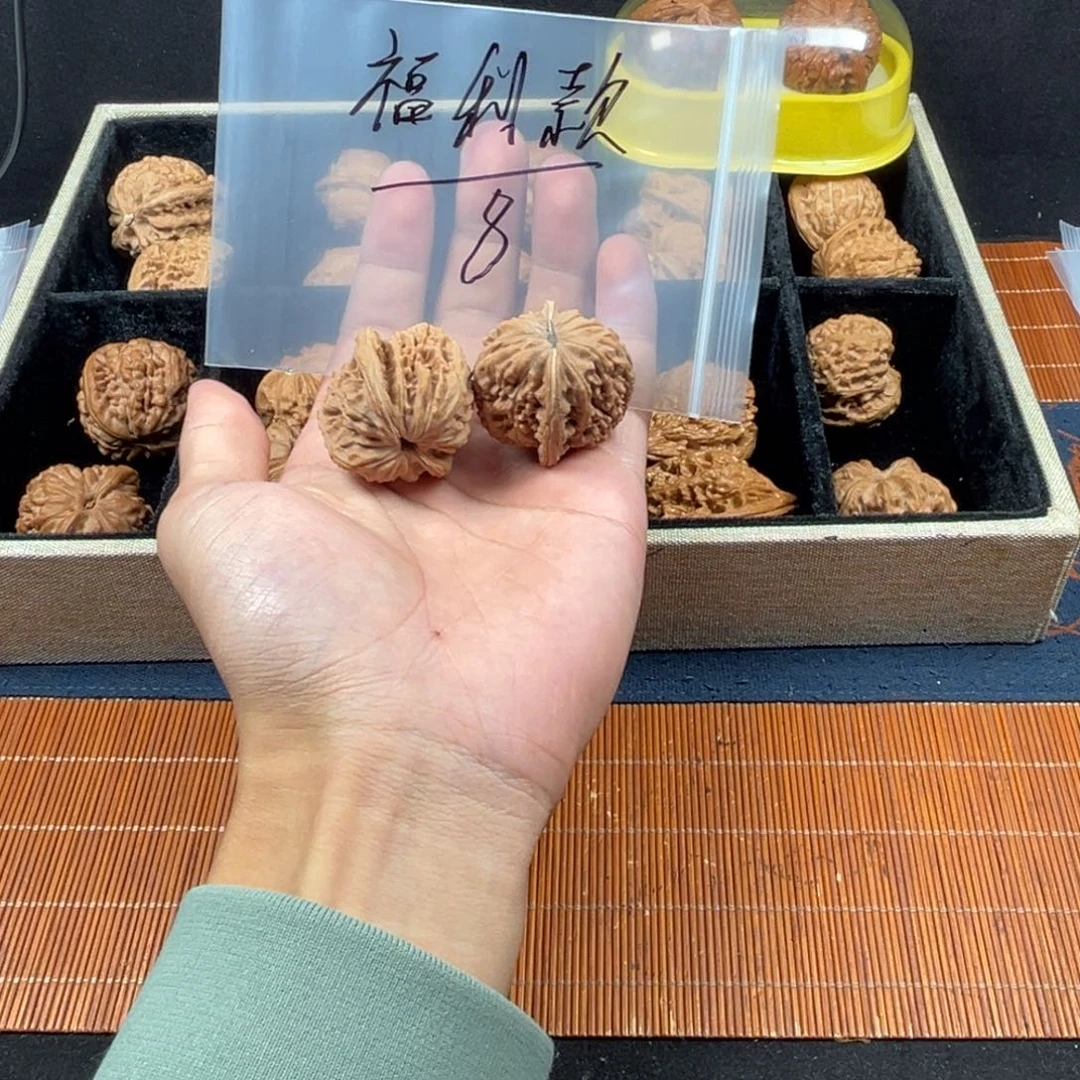 文玩核桃吊坠哈哈哈哈哈哈哈哈