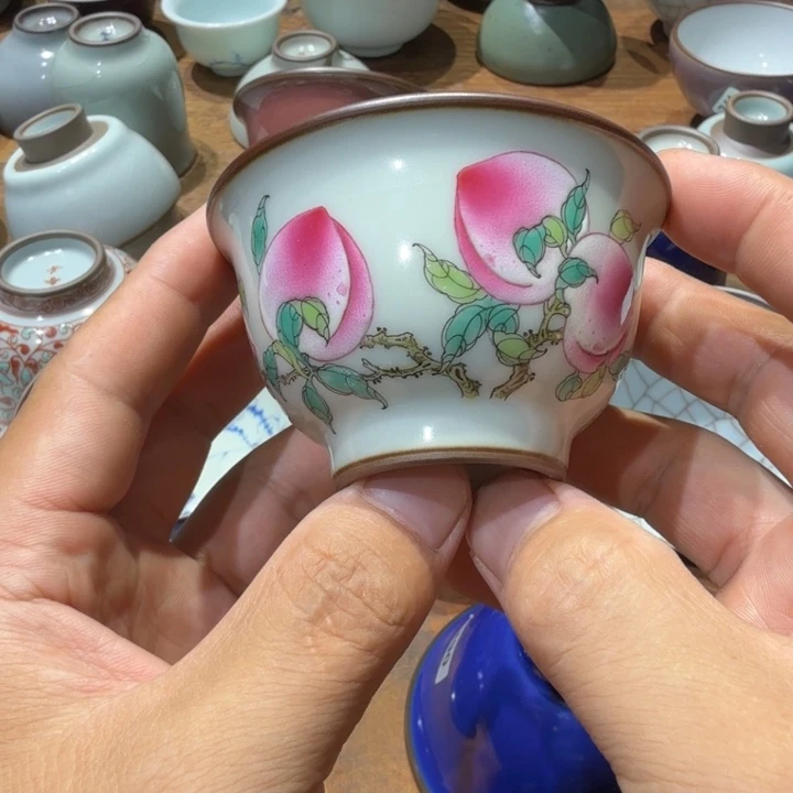 汝窑春归粉彩桃子