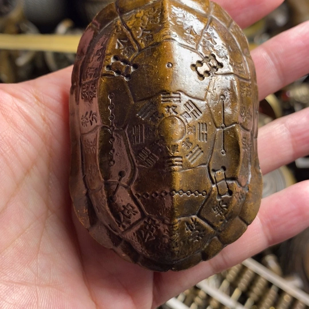 精美铜器做工精良