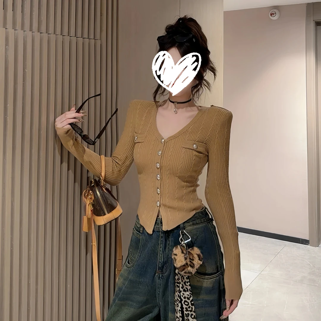 韩系时尚V领针织衫女2025秋冬新款设计感修身显瘦气质百搭上衣潮