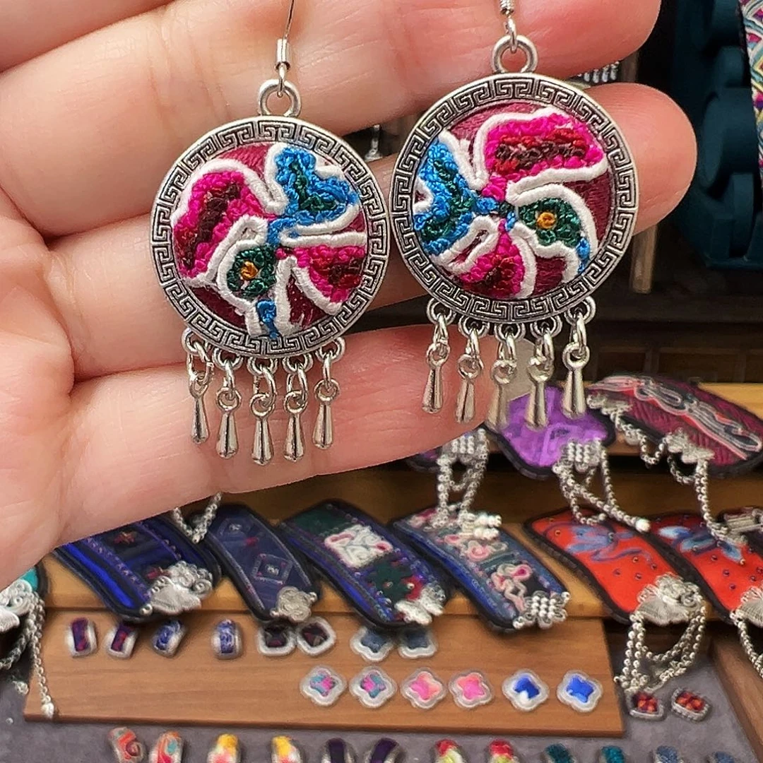 织绣手工刺绣工艺品