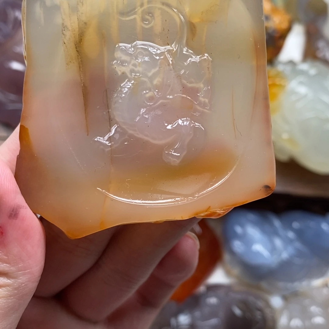 玛瑙/玉髓未镶嵌颈饰