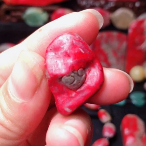 昌化鸡血石昌化鸡血石挂件