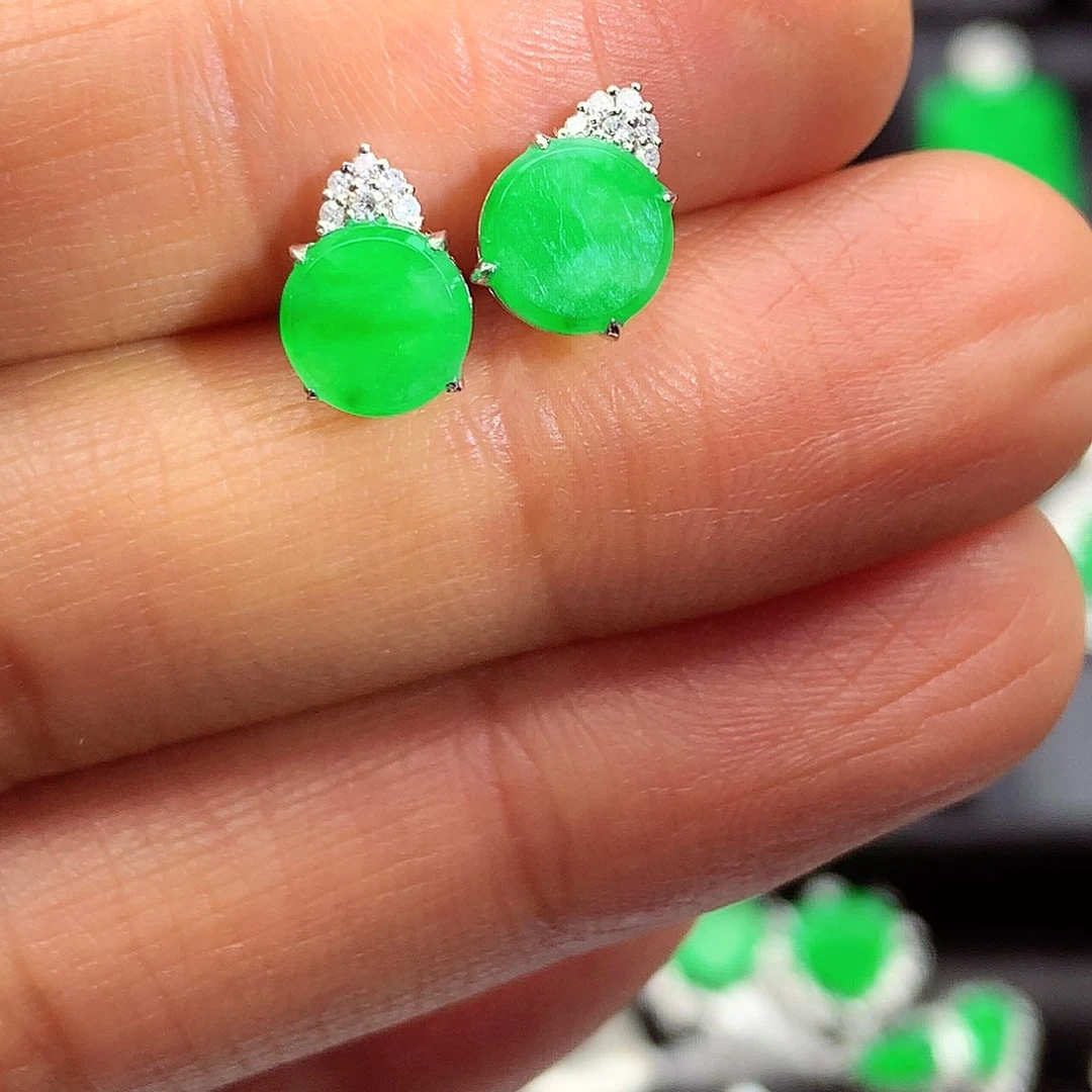 翡翠颈饰18K金镶嵌晶**透上新