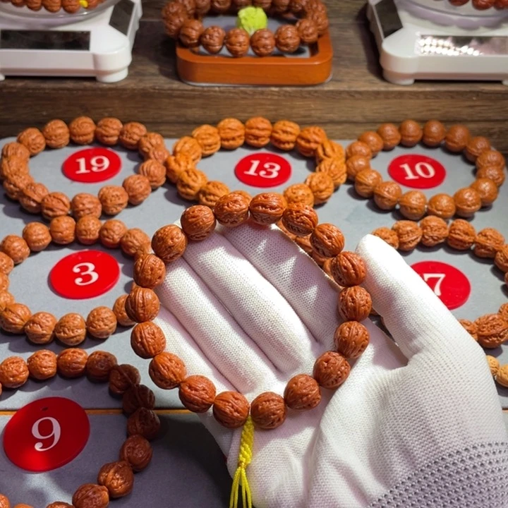 向***鹰文玩核桃手串麦穗