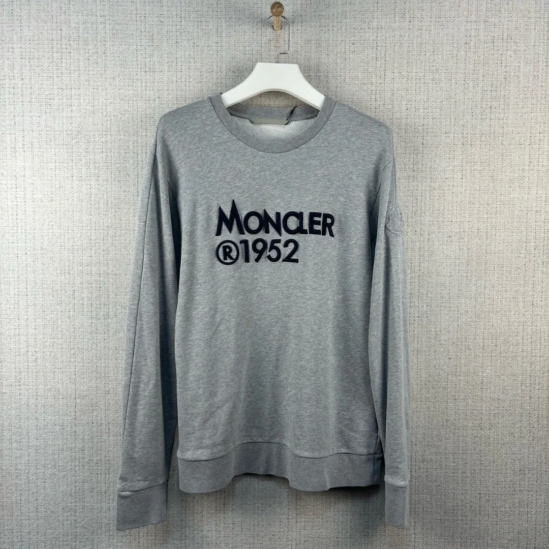 99新 MONCLER 胸前植绒LOGO长袖卫衣/尺码2/成色99新/编号9648