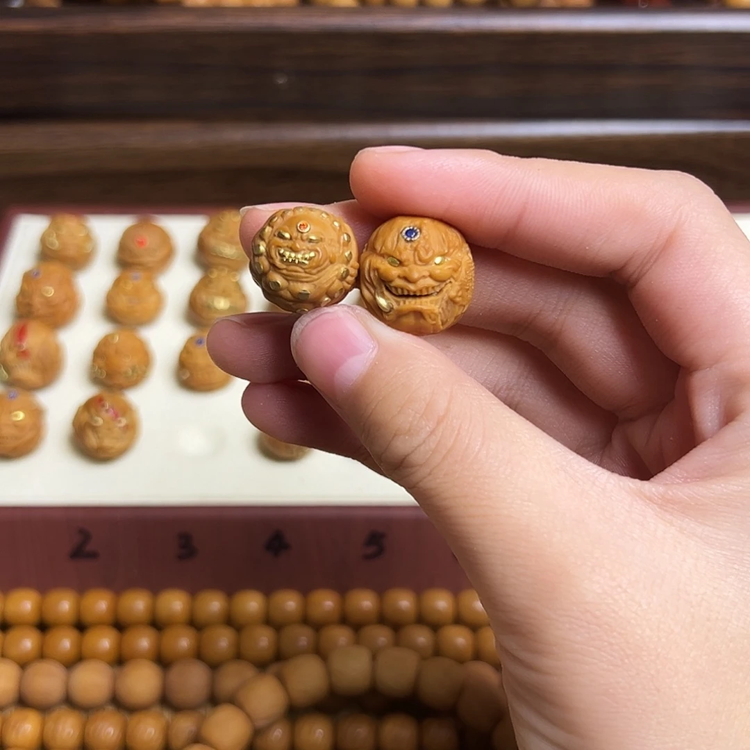 猴头核桃吊坠两颗全品镶嵌单颗僧王➕夜叉