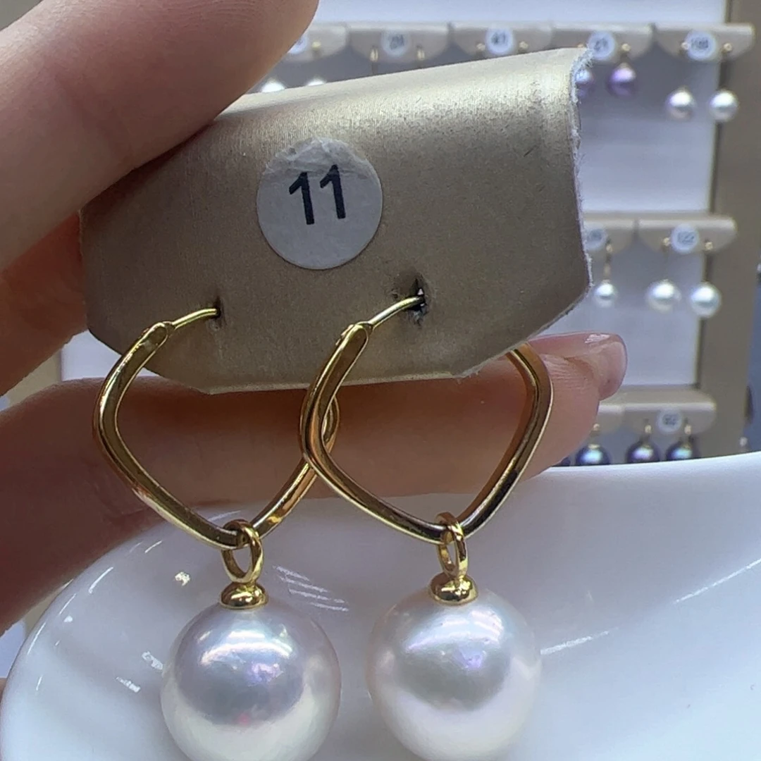 淡水珍珠耳饰未镶嵌
