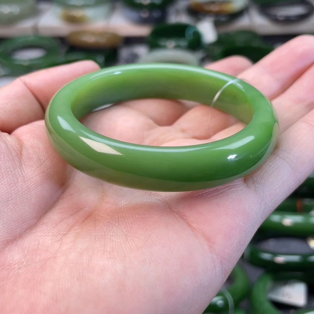和田玉（碧玉）手镯未镶嵌