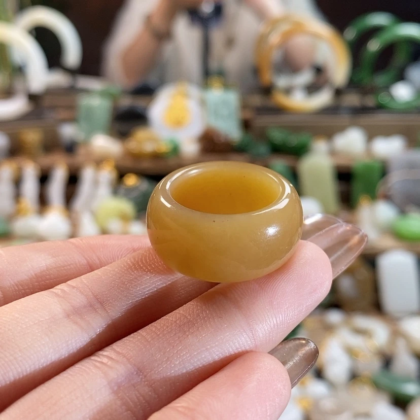 【闪购商品】和田玉戒指16未镶嵌