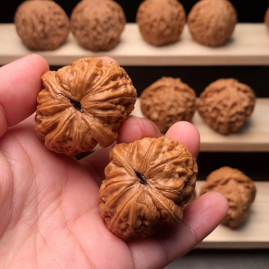 文玩核桃吊坠853号元宝41