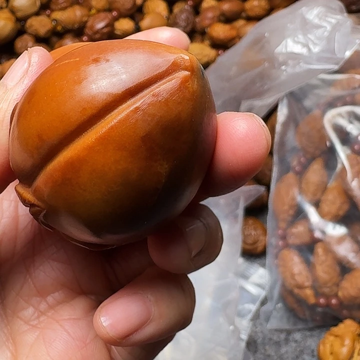 橄榄核吊坠我是你