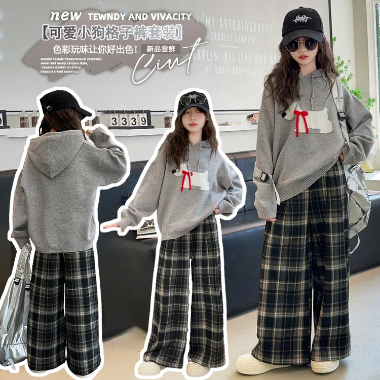 女童春秋套装2025新款休闲时髦宽松儿童套头连帽毛衣格子裤两件套