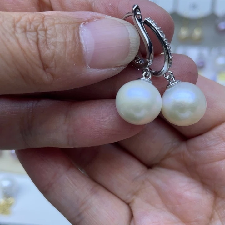 银S925镶嵌淡水珍珠耳饰