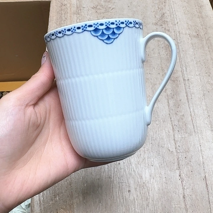 瓷片噗哈哈哈哈哈哈哈哈哈