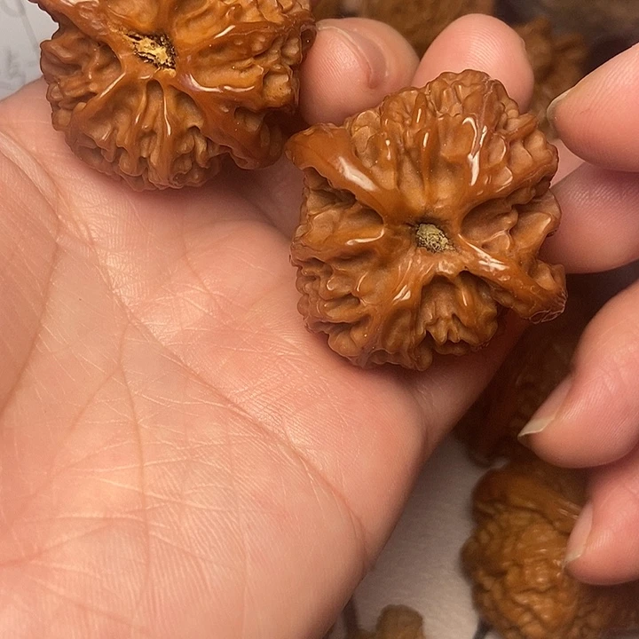 文玩核桃把件苹果40