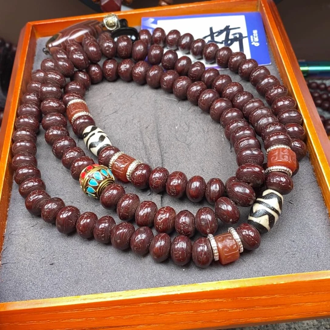 凤眼菩提吊坠鸿*凤眼