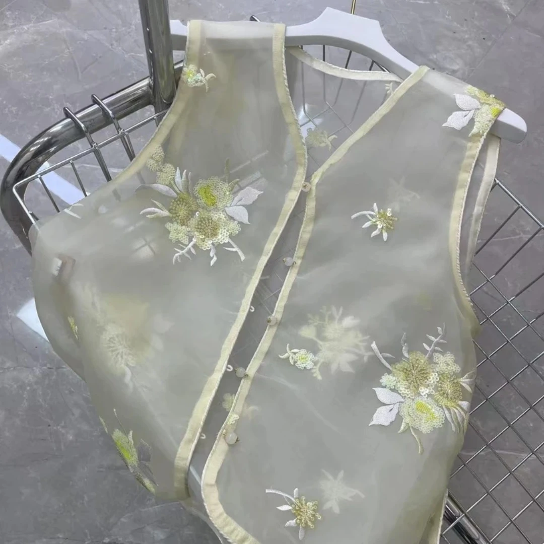 2209国潮中式复古刺绣圆领薄款马夹时尚白色中国风黄色马甲坎肩卿