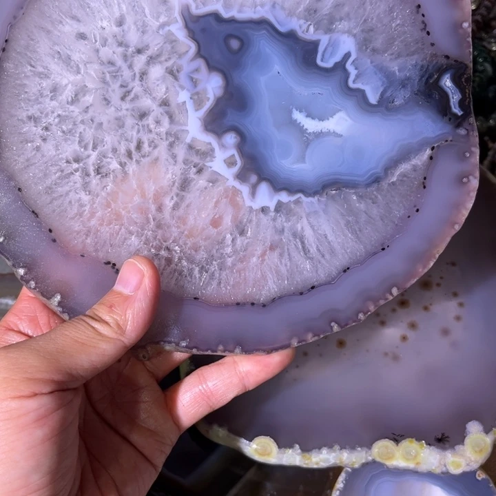 高***姐未镶嵌玛瑙/玉髓珠宝奇石
