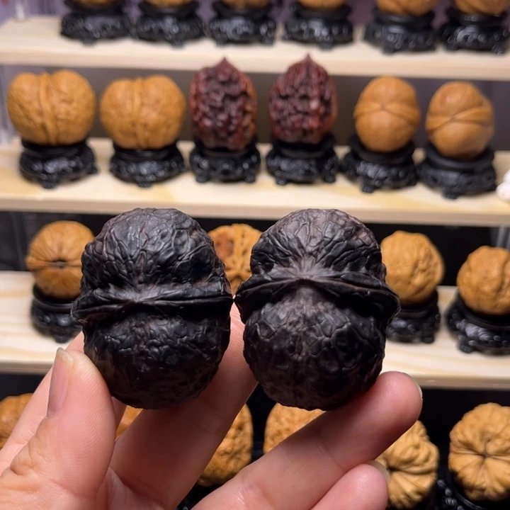 文玩核桃吊坠19w玉罗汉48尺