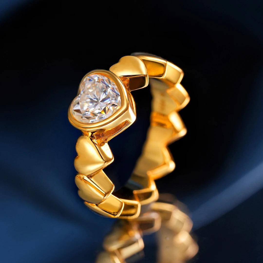 925银莫桑石戒指 VS珠宝 1克拉爱心莫桑钻异形钻戒时尚 23072008D