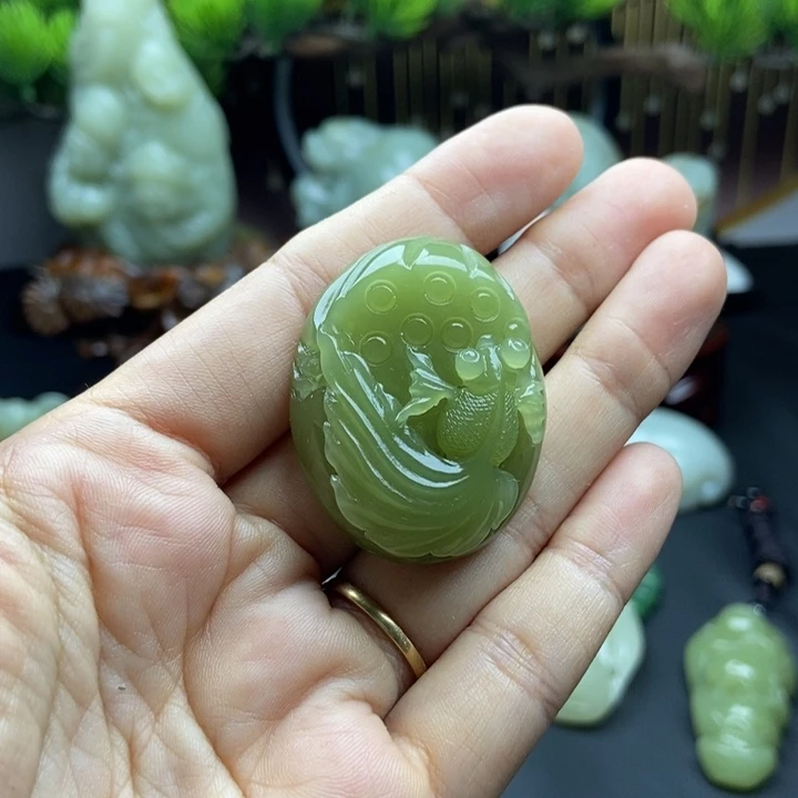 和田玉未镶嵌挂件